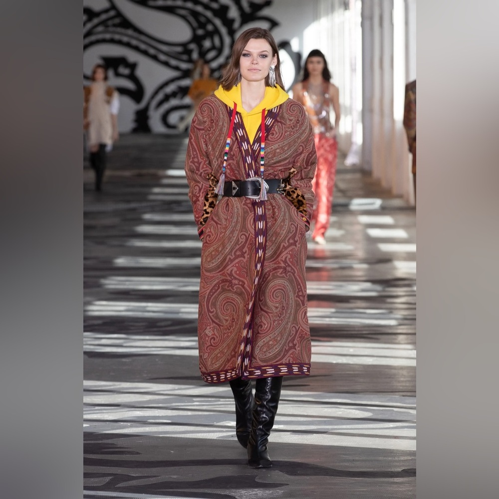 ETRO Milano Paisley Jacquard Cotton-blend Coat In Red